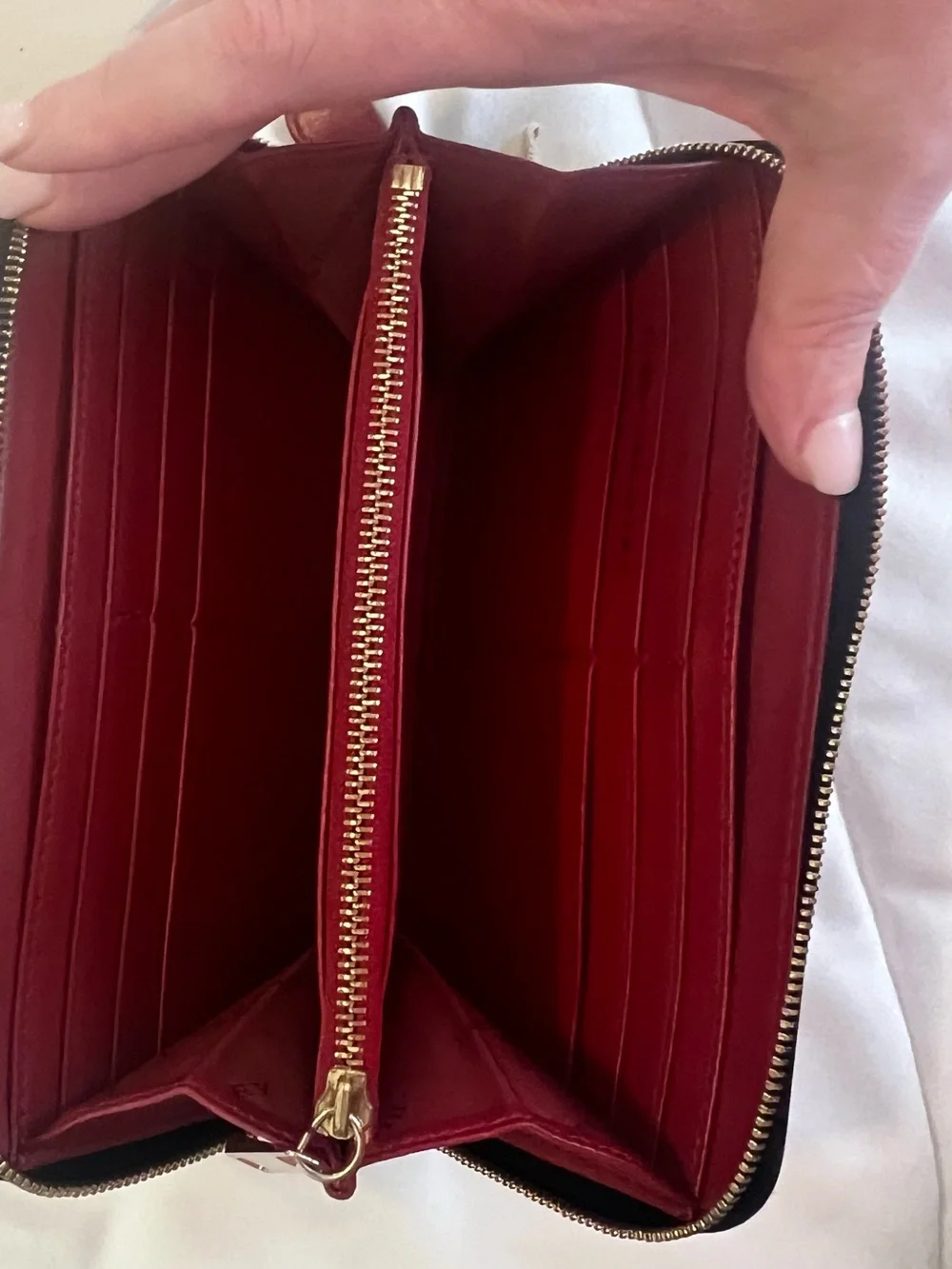 Burberry Red Leather & Beige Check Zip Wallet - Picture 10 of 15